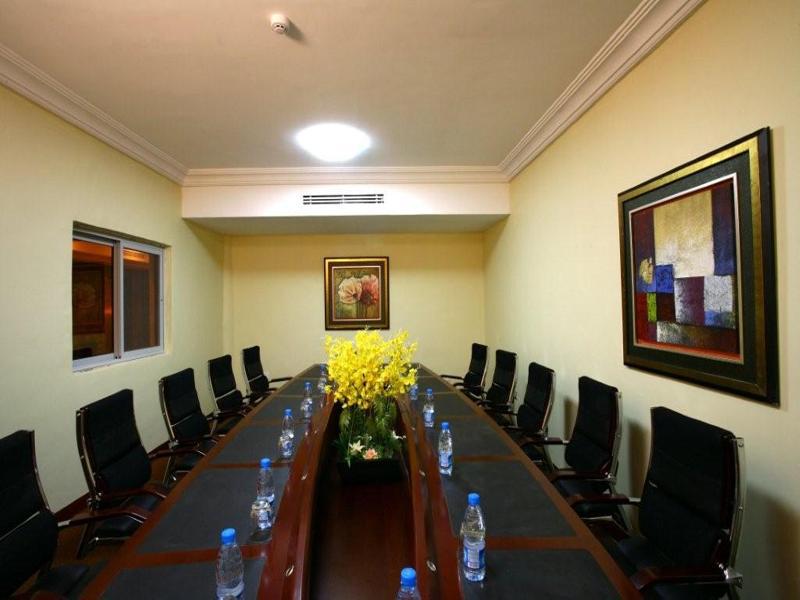 Chelsea Hotel Abuja Exteriör bild