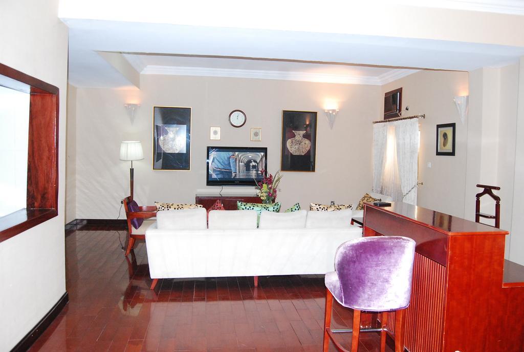 Chelsea Hotel Abuja Rum bild
