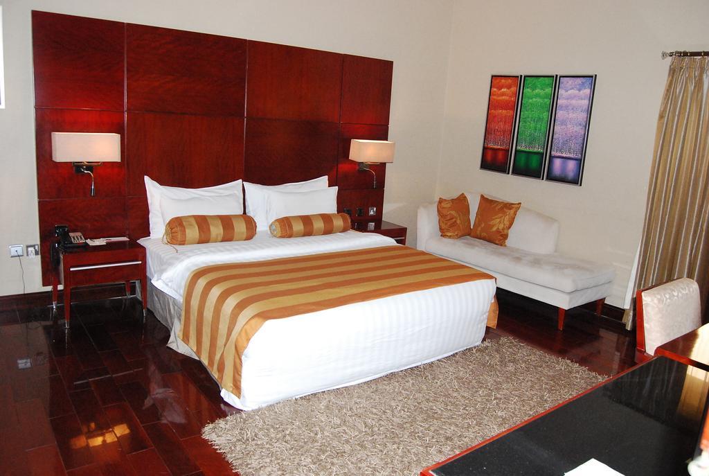 Chelsea Hotel Abuja Rum bild