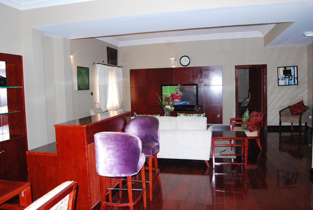 Chelsea Hotel Abuja Rum bild