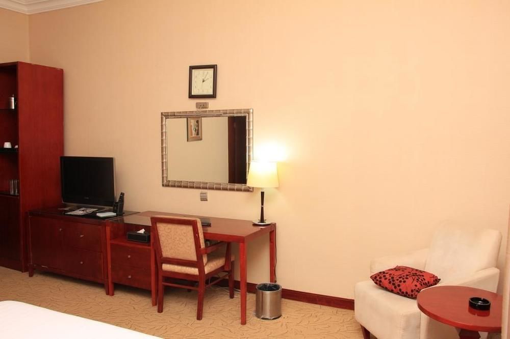 Chelsea Hotel Abuja Exteriör bild